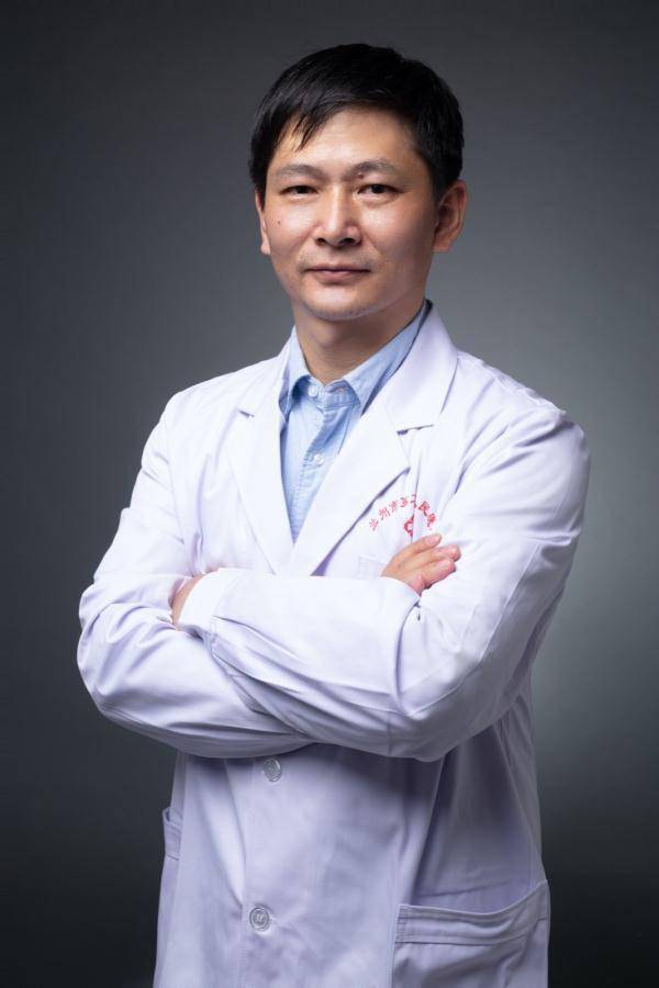 张静|他们，去年赴武汉抗疫，现在又冲上兰州救治一线