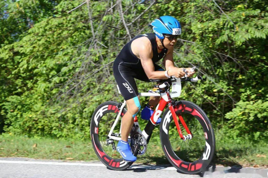 生命跑者专题王晓林金融白领的朝九晚五之外