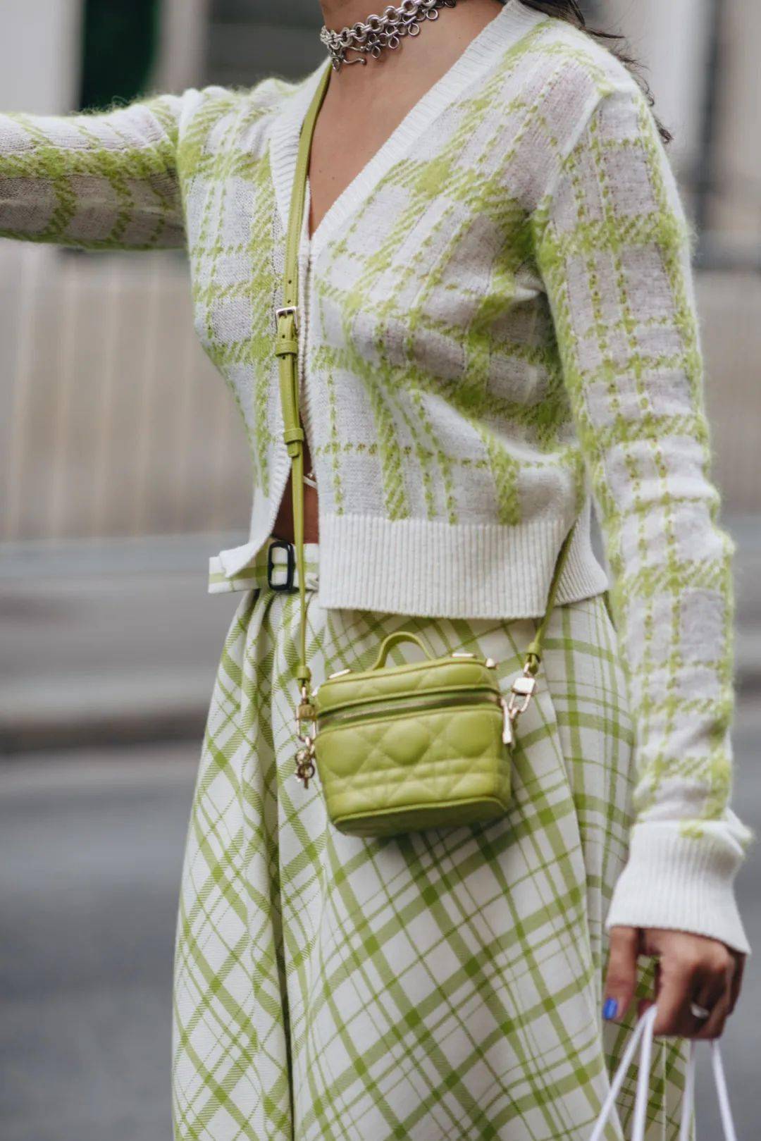 牛仔服 针织衫别收，趁着回温再美一波！