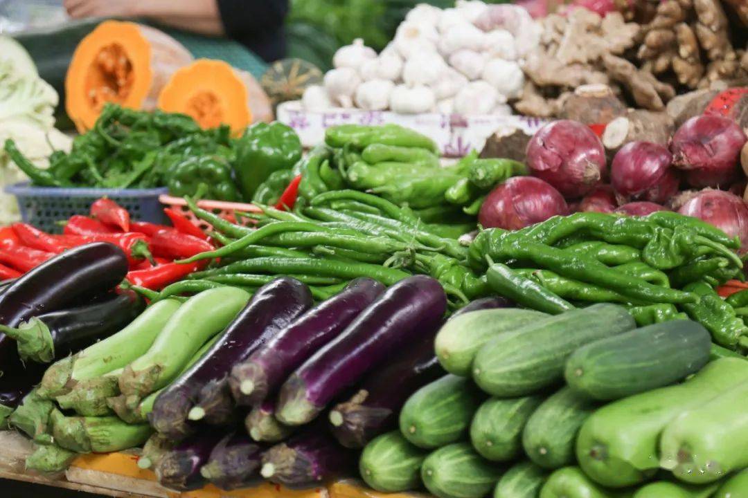 市民笑言吃不起!_蔬菜