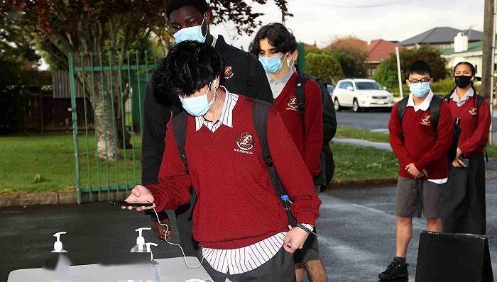 疫情|瑞典30万人因新冠丧失嗅觉，泰国称变异株不影响接待国际游客 | 国际疫情观察（10月27日）