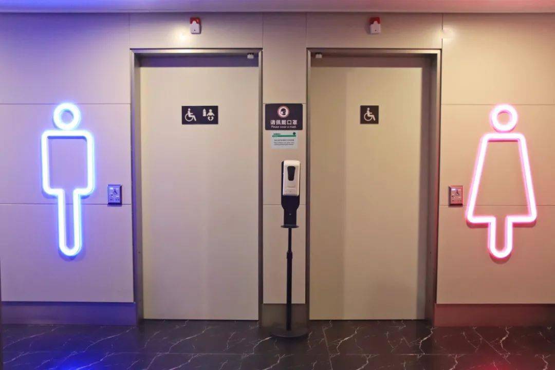 "智慧"卫生间,便捷舒适新体验!_旅客