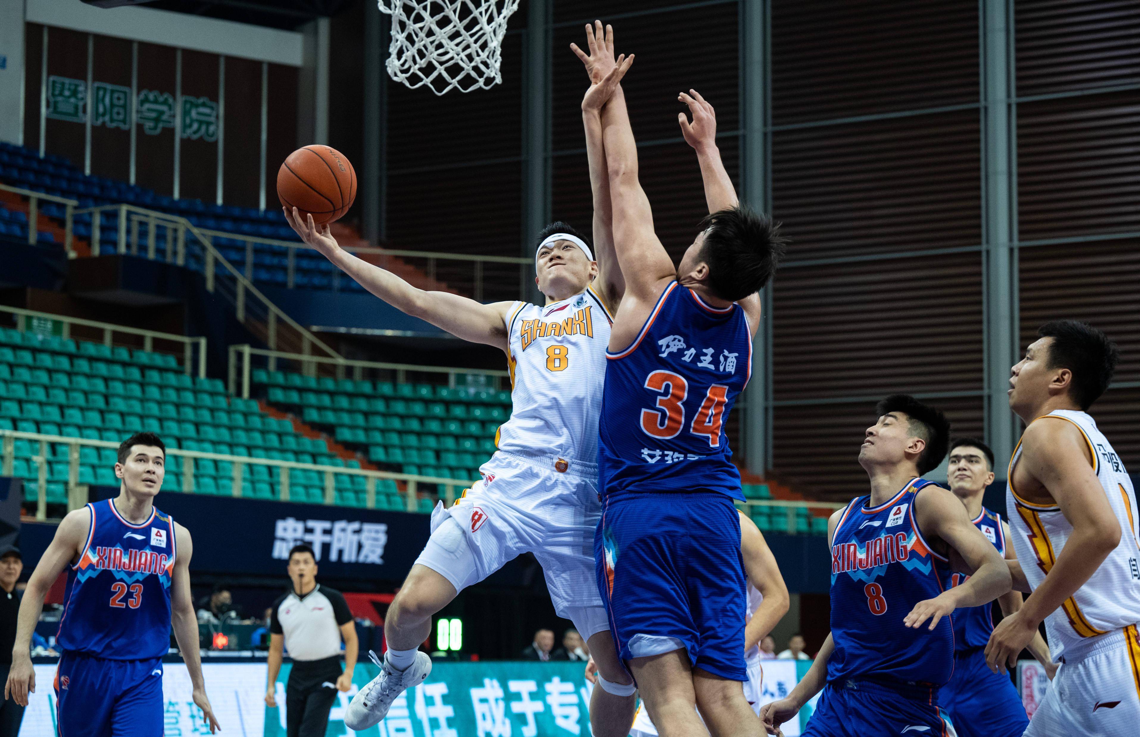 篮球——cba第一阶段:山西汾酒股份队不敌新疆伊力王酒队