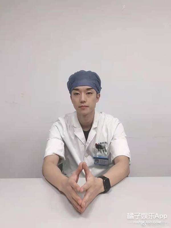 校园小说男主从此有了脸…