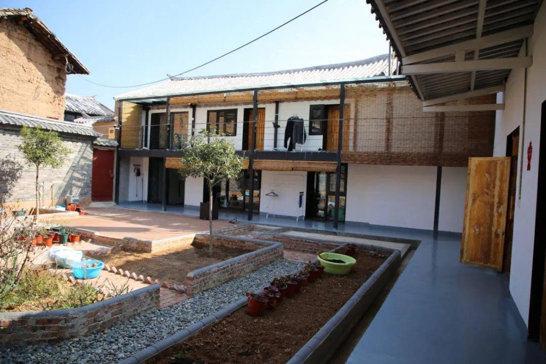 三合村来了户新村民以后