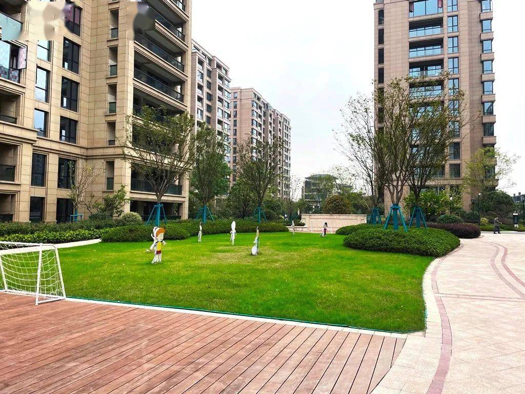 曾"6万人摇"西溪公馆,集体大逃亡?_房源