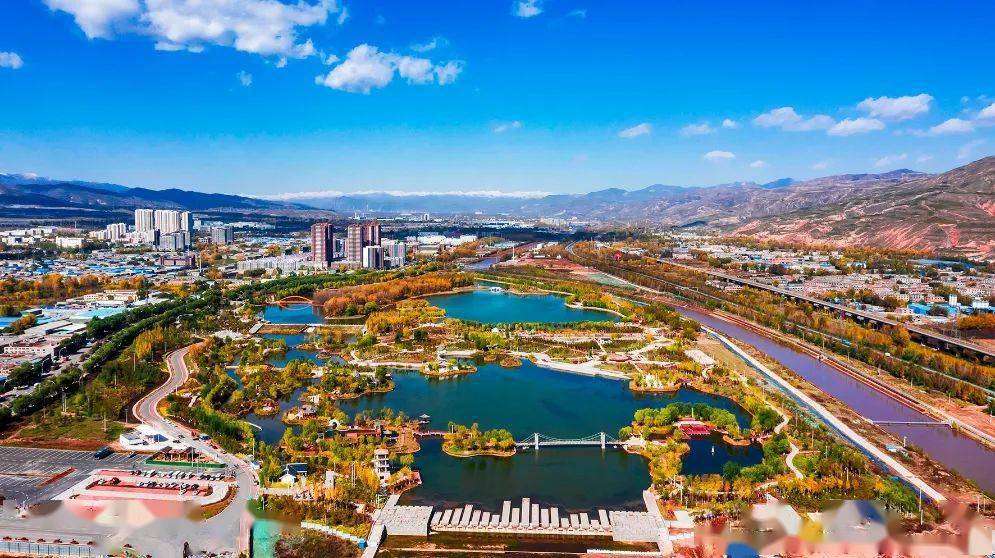 抓住秋天的尾巴欣赏一波西宁的美景