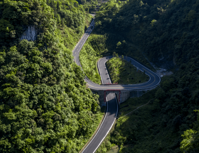 县第十四次党代会解读八