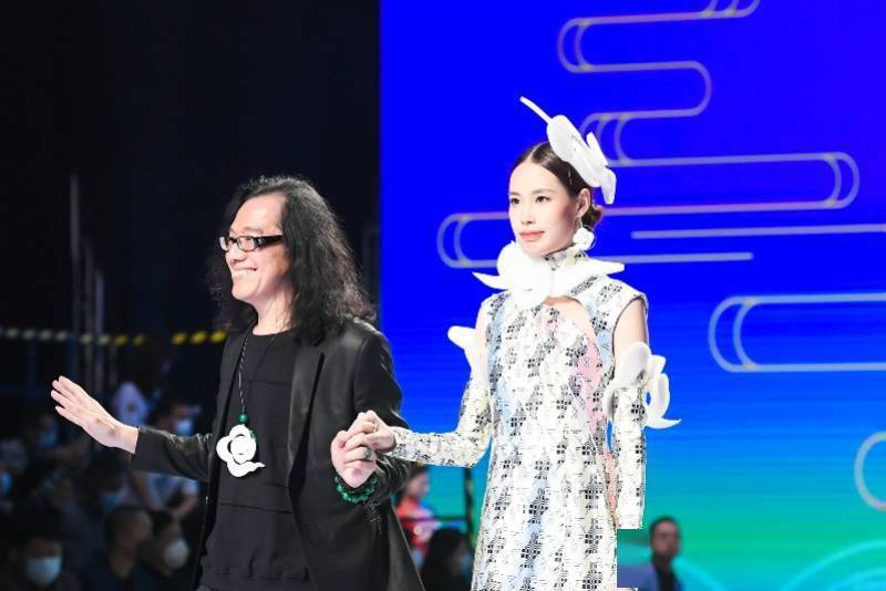 服装2021湾区（广东）时尚文化周正式开幕，推广非遗引领潮流