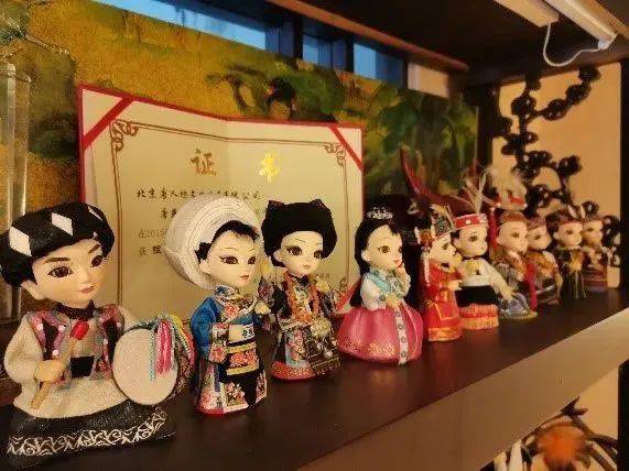 文化 纱绢为肤裁帛为衣，俏丽了千年的唐娃娃