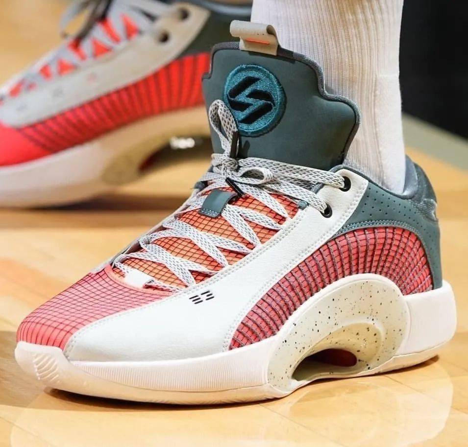 上脚图 | 杰伦·格林这双多少人有?鞋王就是随意任性上脚!