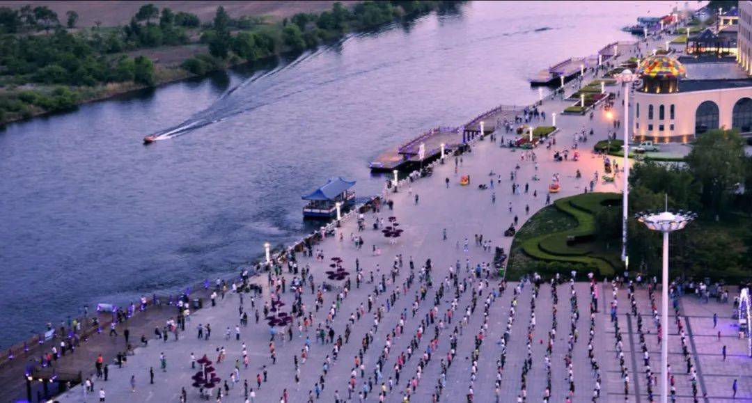 全域旅游集安市滨江广场入选省级旅游休闲街区认定名单