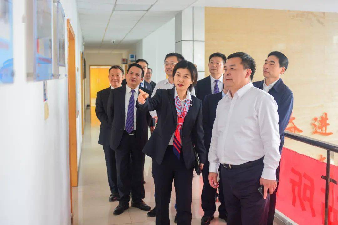 卢军赴随岳运营公司调研指导工作