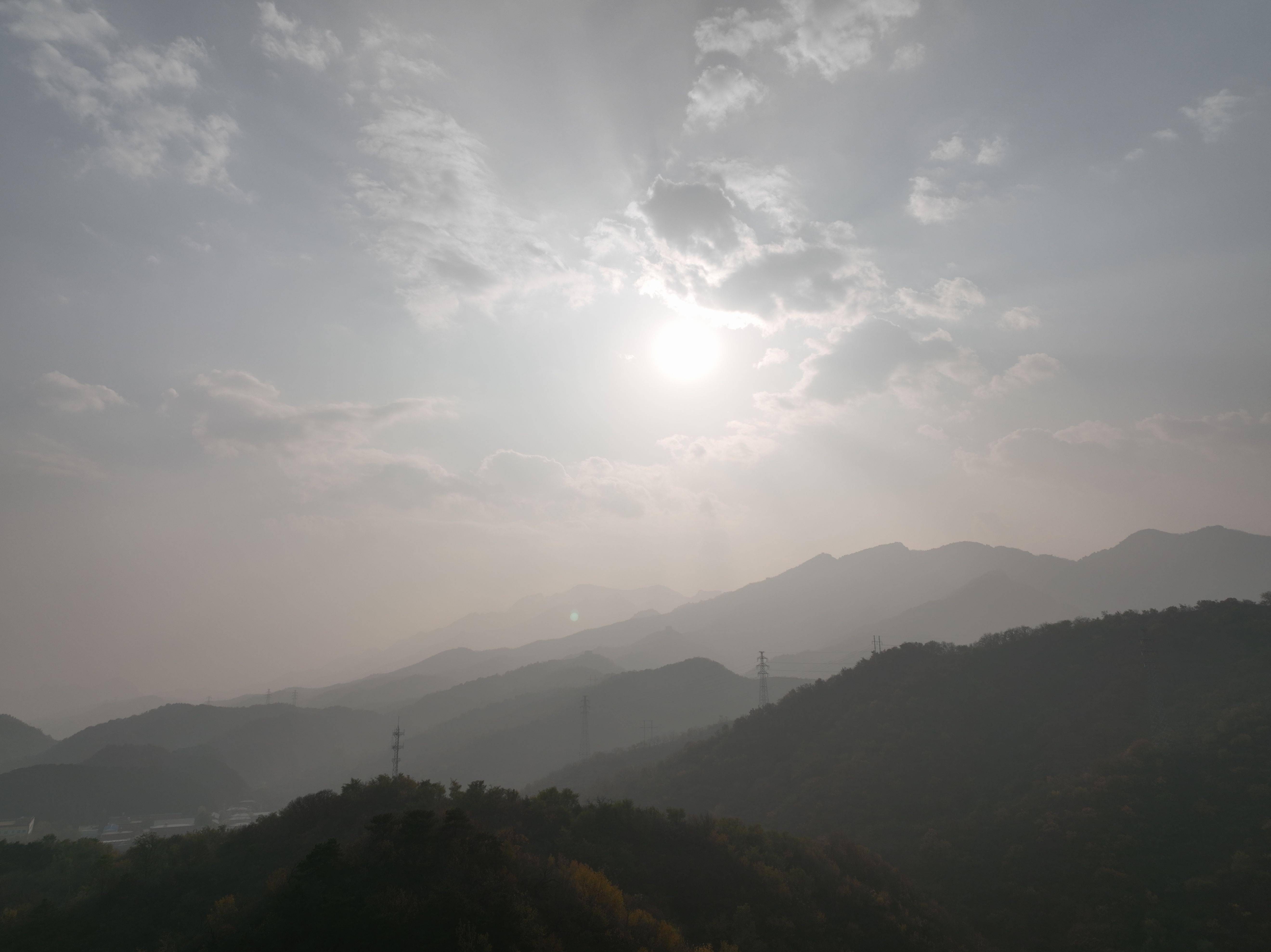 DJI Mavic 3 体验：4/3 英寸哈苏相机，最强消费级无人机来了？