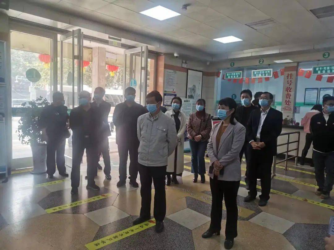 县政府副县长王紫娟陪同视察.