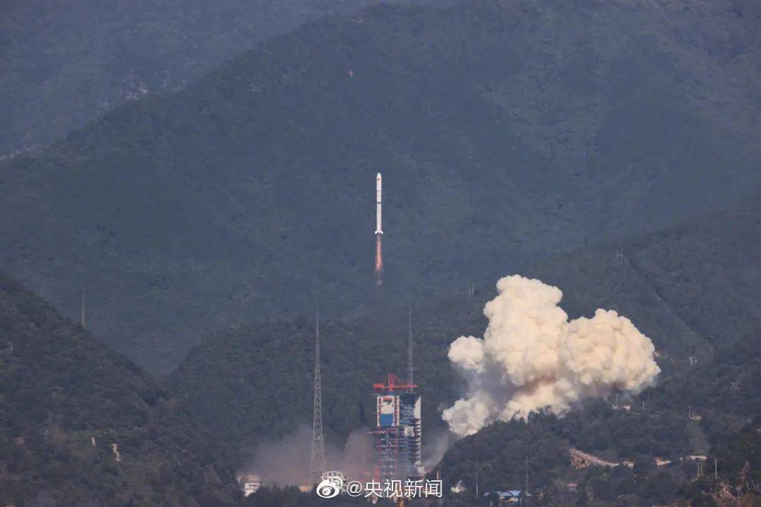 发射|一箭三星，发射成功！