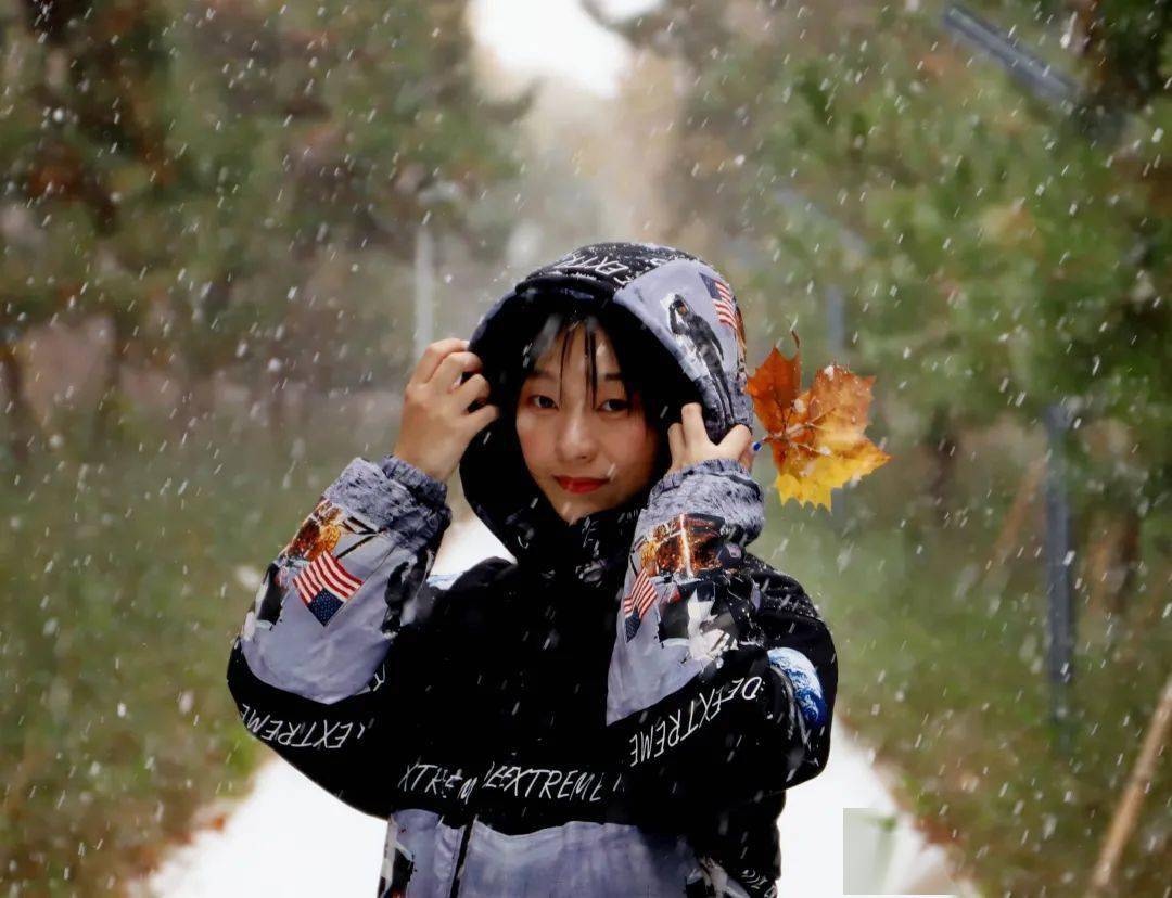 燕园初雪时 与你不期而遇_郑泽宇