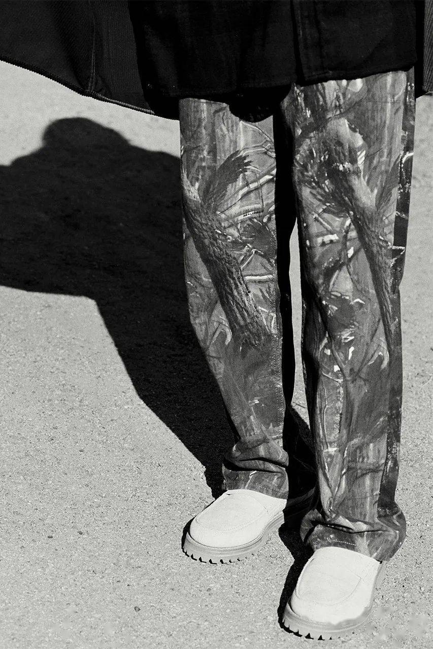 Supreme Off-White x AJ2联名来袭 | Supreme最新型录 | Fear Of God秋冬上架