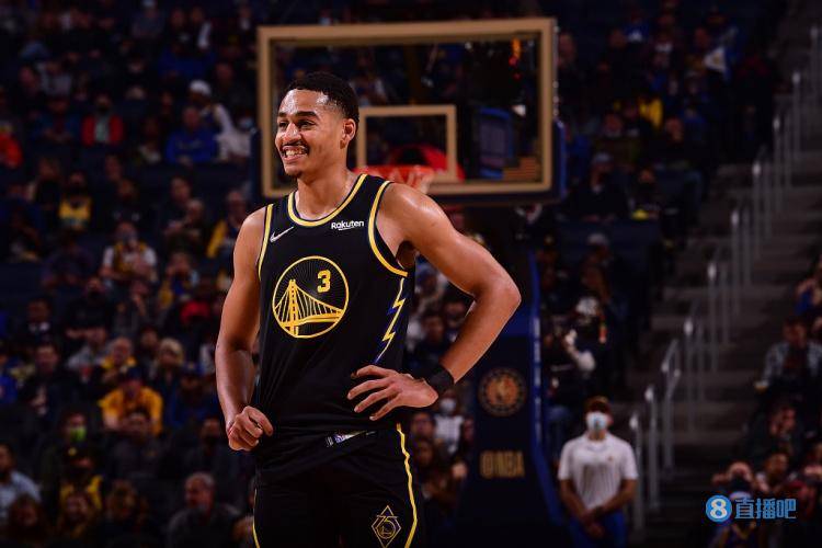 普尔|普尔过去三场场均能得27.3分 命中率57%&三分命中率47%