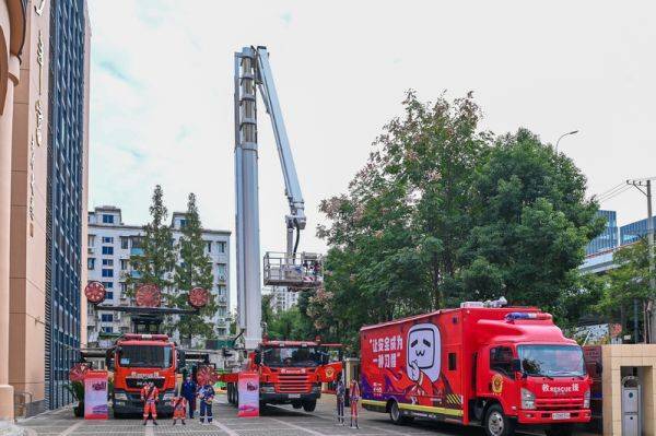 消防安全宣传如何搞？“消防机甲”“犀牛队长”“小电视消防员”齐出招