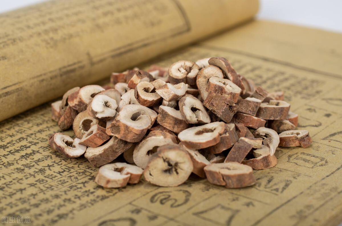 夜尿频繁送你八味中药助你阴阳双补温肾助阳远离起夜烦恼