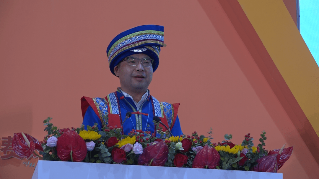 张春涛赴穗为马山代言,推介马山绿色生态好产品