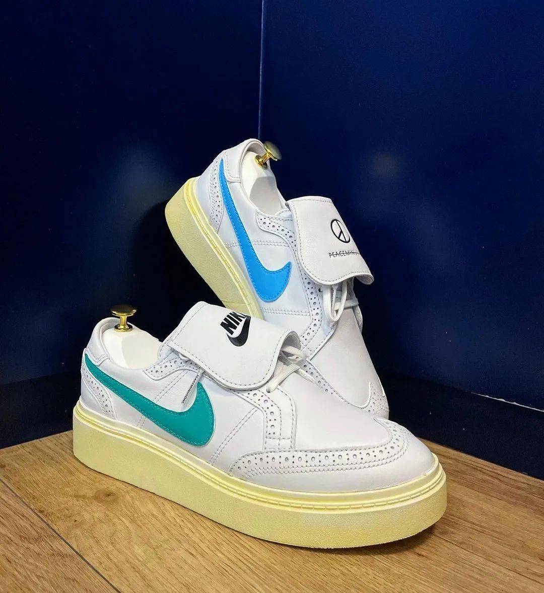 82 成员是粉丝们熟悉的「羊羹」杨胜浩,是yg造型师同时权志龙好友为