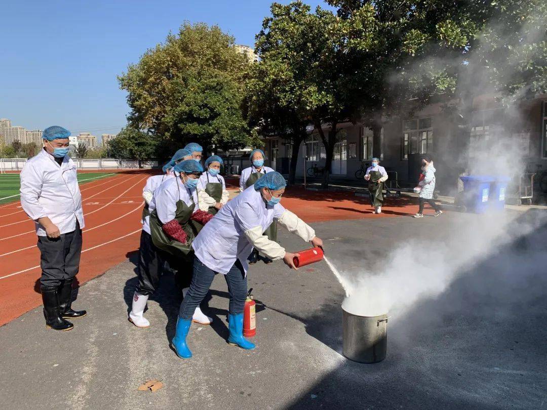【校园新闻】消防演练,拉起心中防火线——西善桥中心小学开展消防