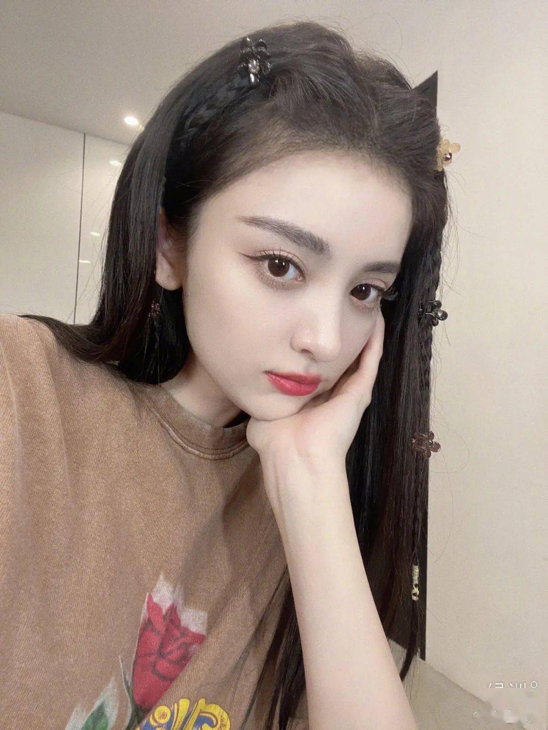 面部美人计 | 欧阳娜娜和娜扎的中庭缩短术，大鼻子星人看过来