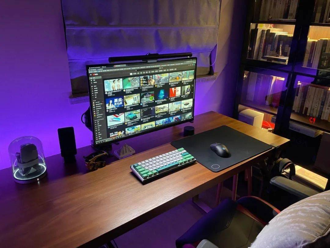 胡桃木宅家桌面分享，他们这样搭配更有氛围感丨糖纸新鲜事 06