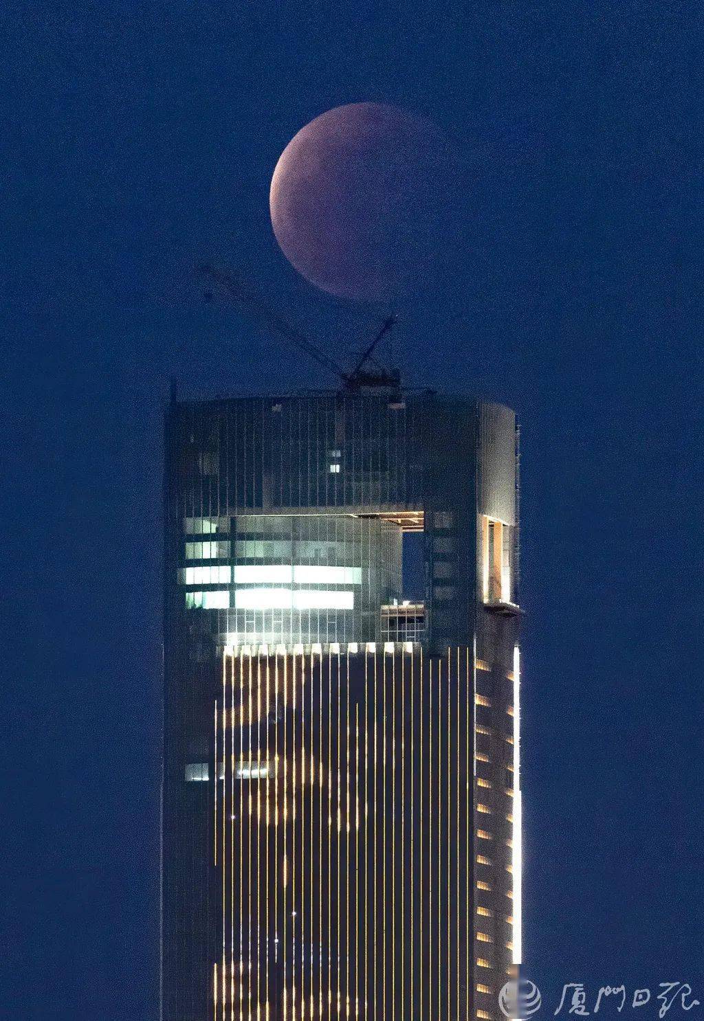 时刻|心灵夜悟｜难过的时候，抱抱自己