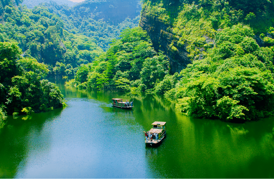 百里丹霞日出云海11月来东浒寨感受初冬的浪漫与自由美好