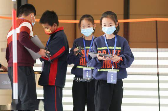 浙江湖州：智能普及大赛 丰富课余时光