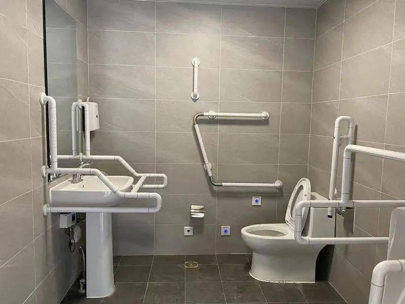 永远的双奥之城第四集冬残奥也精彩残疾人冰雪场地设施不断完善