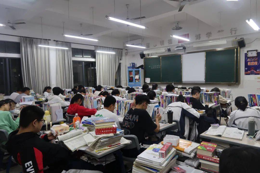 校园风景线 | 镜头里的青春——致已经到来的高三
