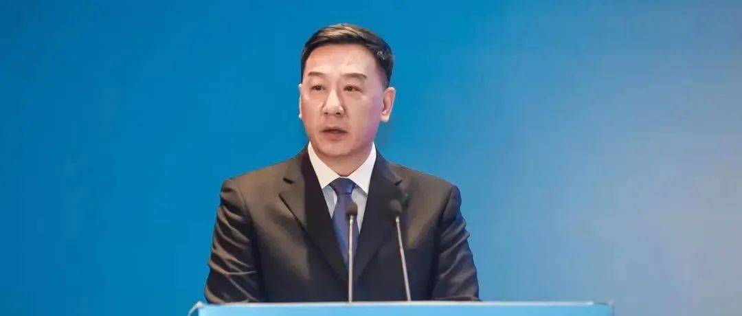 中国人民大学党委书记张东刚:积极打造“一带一路”教育共同体_新疆