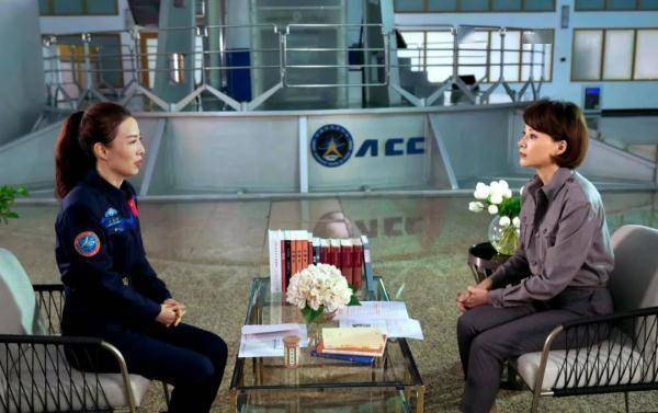 王亚平刚刚发了一段“太空朗读”