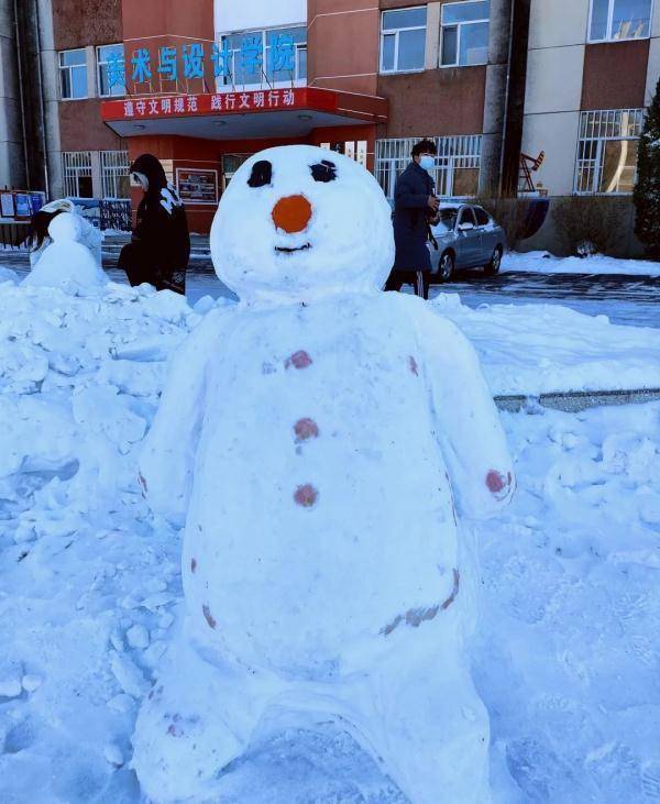 气温黑龙江女大学生的“雪灯”火了！别急，雨雪马上又到，你也能玩了！