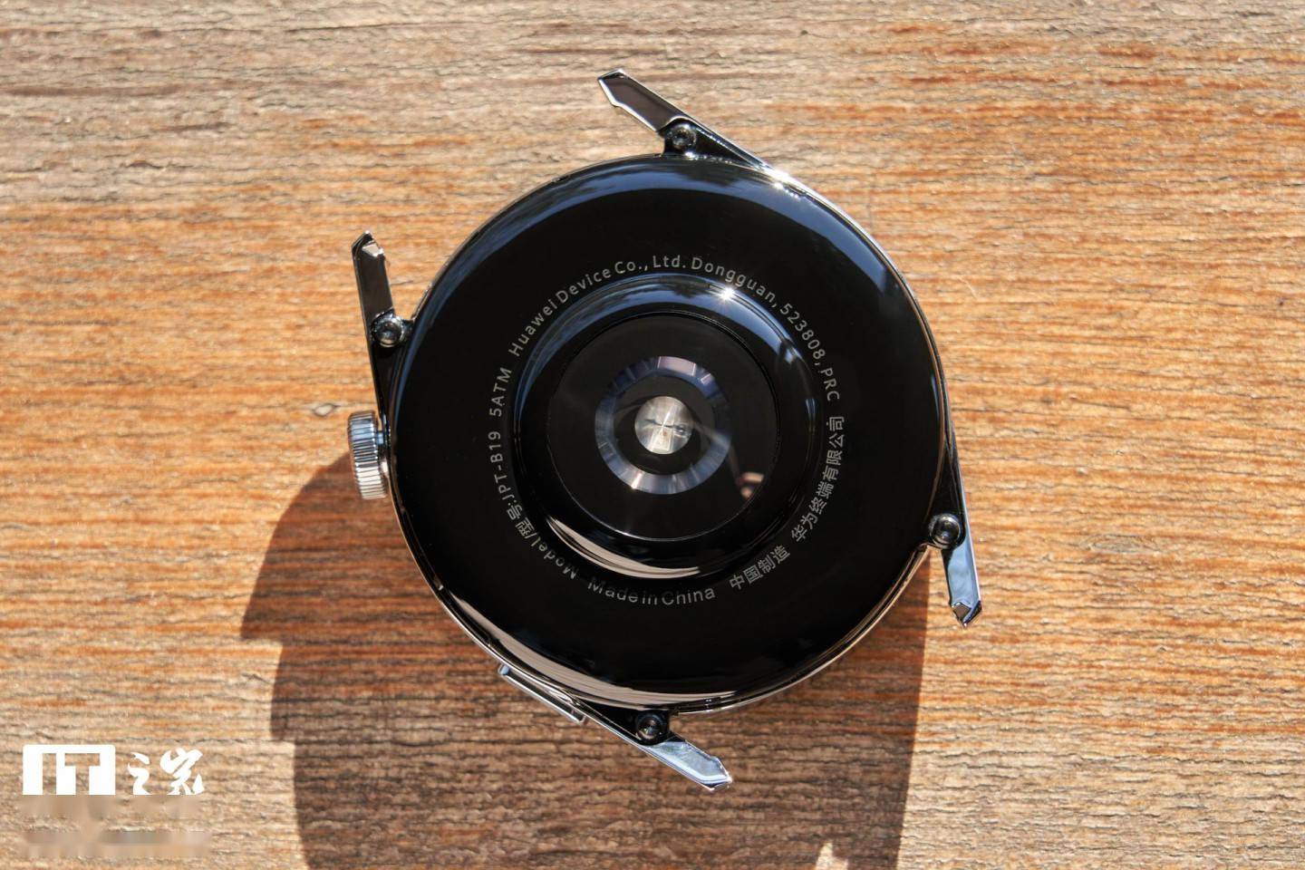 【IT之家开箱】华为 WATCH GT 3 系列图赏：屏占比更高