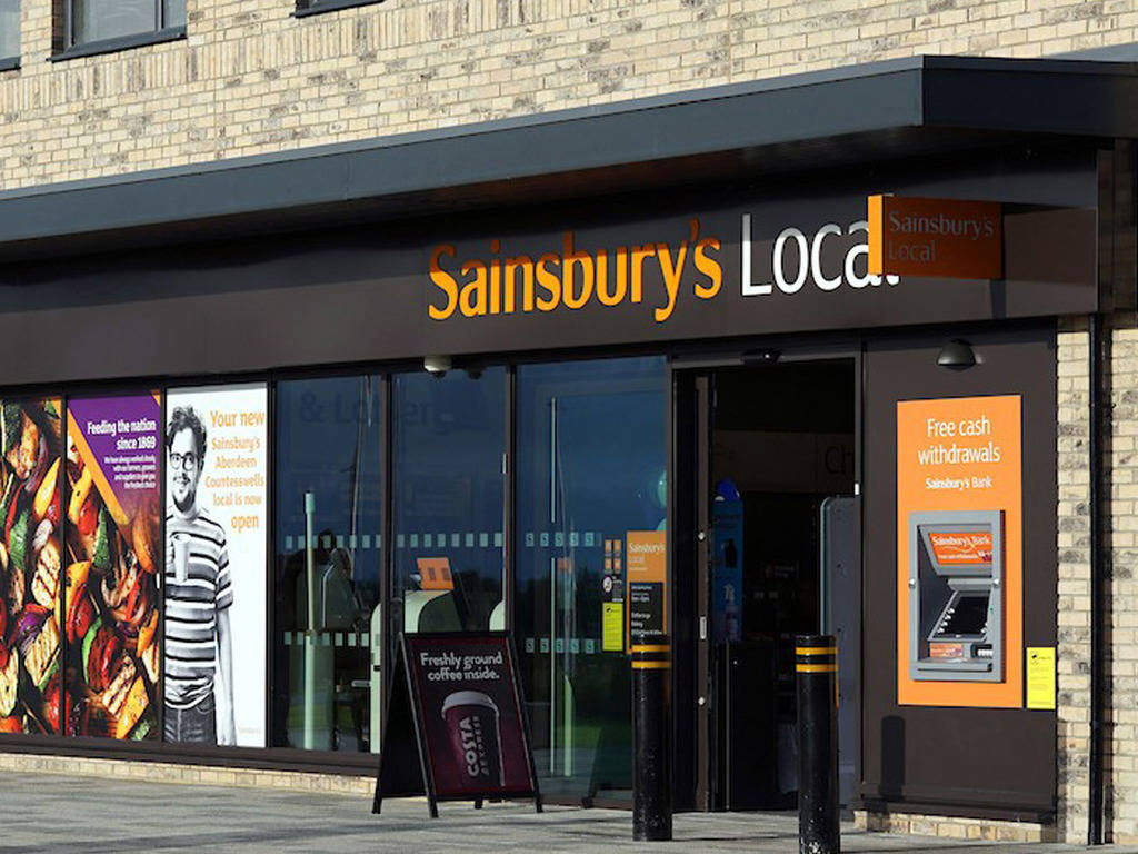 走入超市或便利店,取完想买的货品,直行出商店就完成购买程序,连扫描