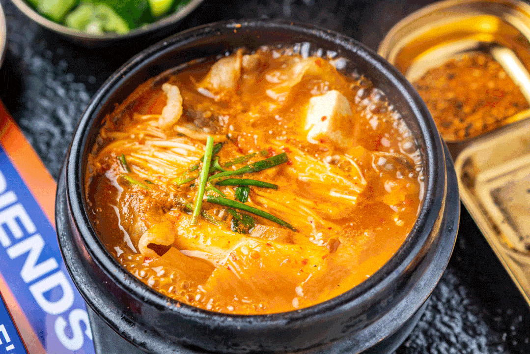 生菜x1份 5元【主食】★ 鸡牛双拼石锅饭x1份 35元 ★ 牛肉泡菜汤x1份