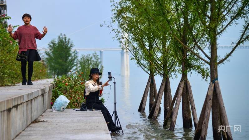 景区|重庆万州：城为景 景相融 亲江水 恋江城