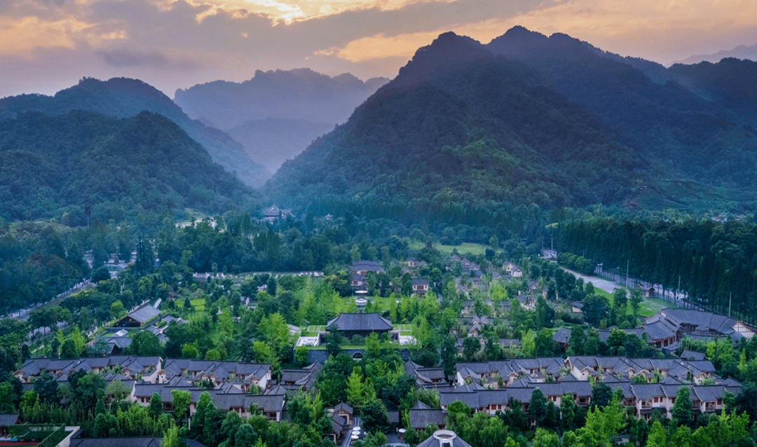 青城山镇:积极投身"五大新城"主战场,奋勇争当科学复兴排头兵_精神