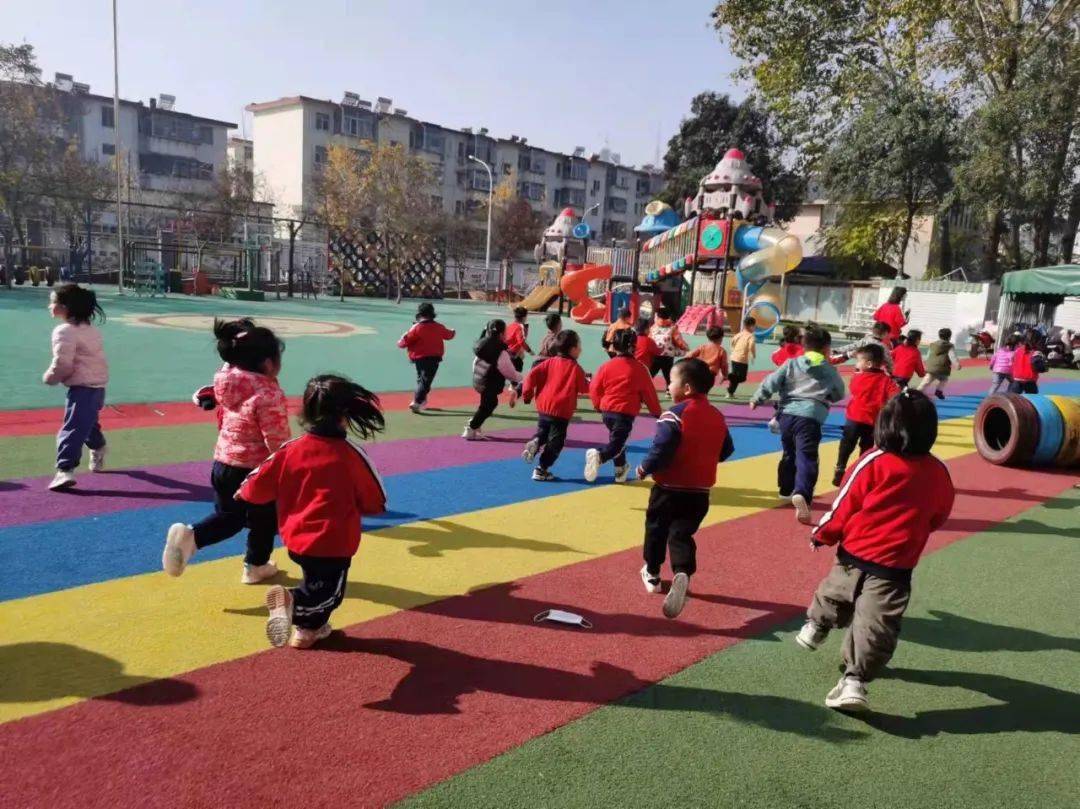 活动|携手防暴 安全“童”行——菏泽市妇联实验幼儿园防暴演练活动