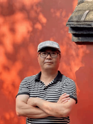 福建省革命历史纪念馆举办周榕清漆画作品捐赠仪式