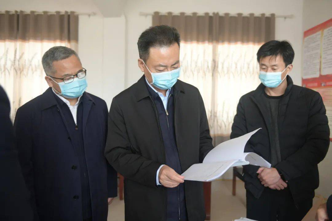 11月17日,市委书记杨青玖轻车简从,不发通知,不打招呼,直奔濮阳县乡村