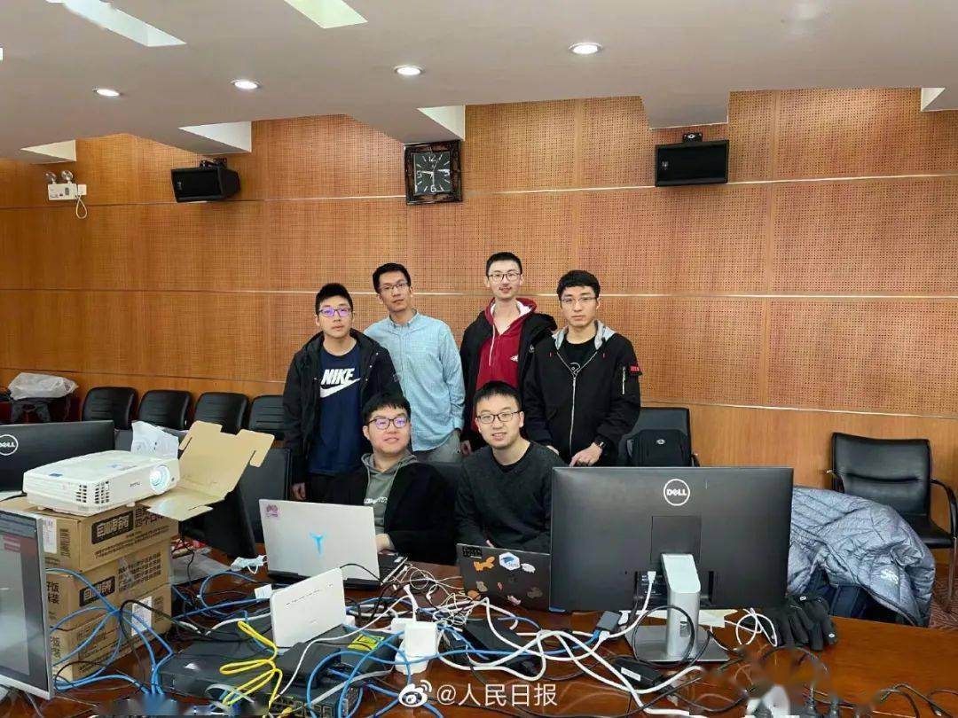 清华6名本科生组队拿到总冠军！网友：看不懂但好厉害