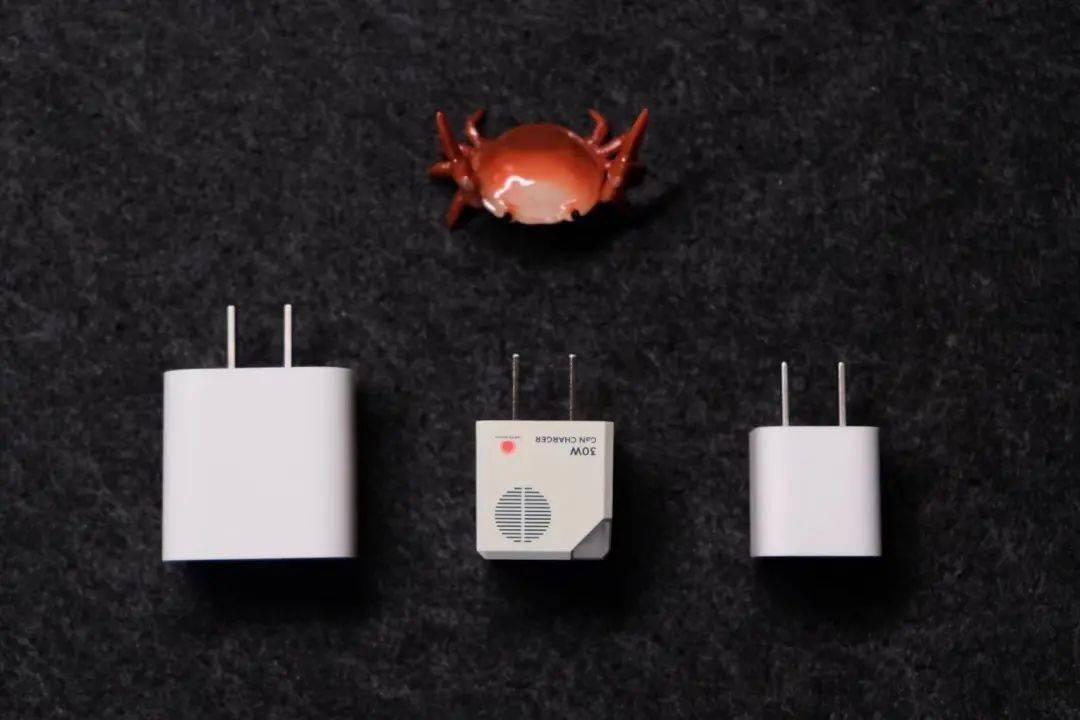 大家最近又入手了哪些有趣的手机周边配件？丨糖纸新鲜事 07