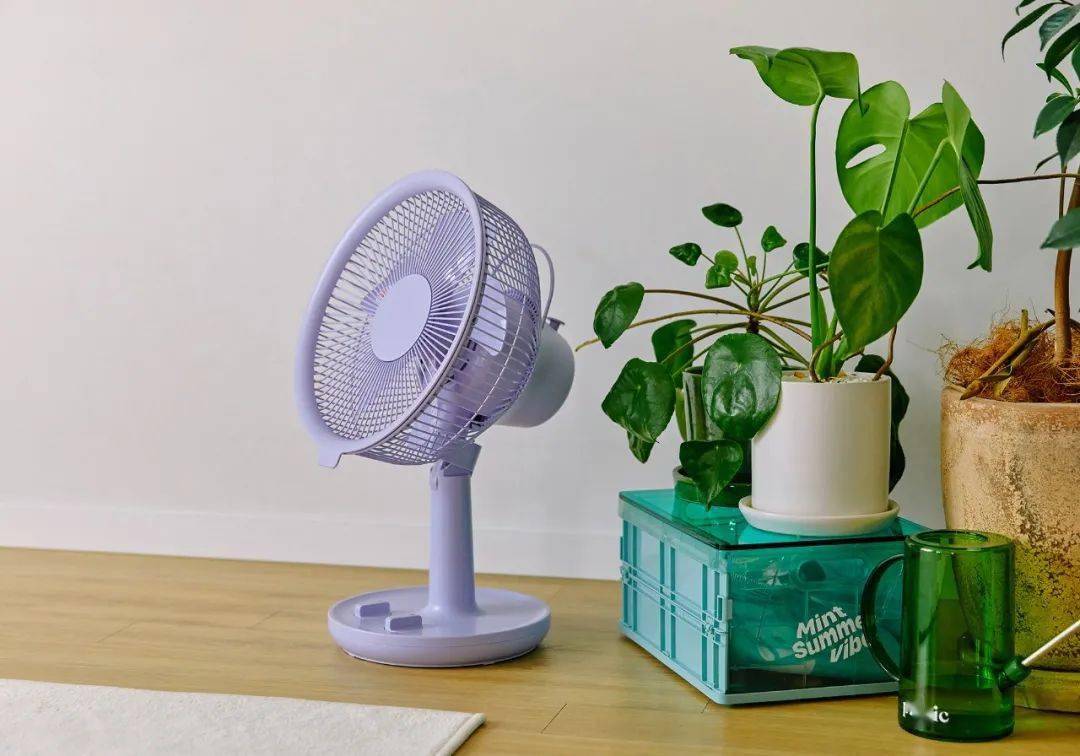 艺术一位男生给爱家融入了100种色彩，将会呈现出怎样的家居风格？