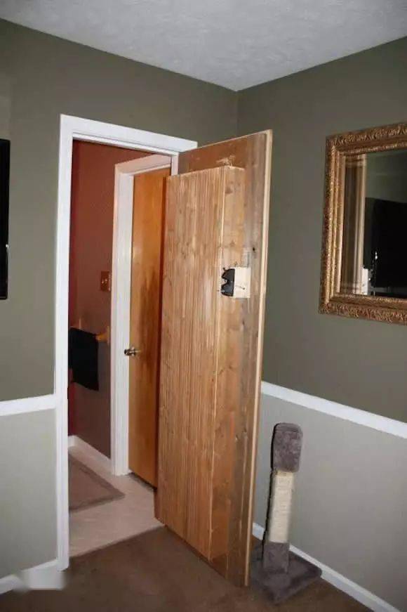 自制隐藏门的制作方法伪装成书架的浴室门diy